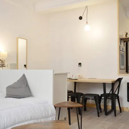 Апартаменты Cosy A 2 Min De La Et Des Commerces - Vieil - Fr-1-252-143 Антиб