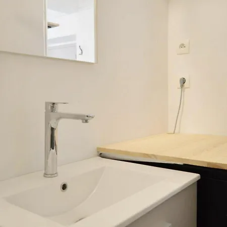 Cosy A 2 Min De La Et Des Commerces - Vieil - Fr-1-252-143 شقة أنتيب